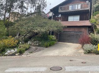 575 Avenue Portola, El Granada, CA 94018