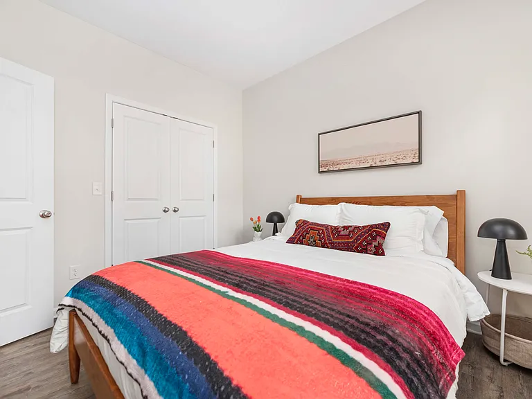 107 Robinson St — Photo 11