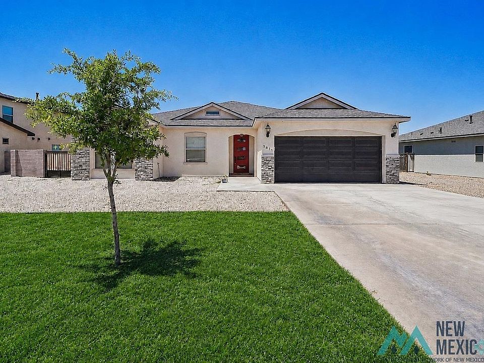 1st image of 3811 Aquamarine Dr