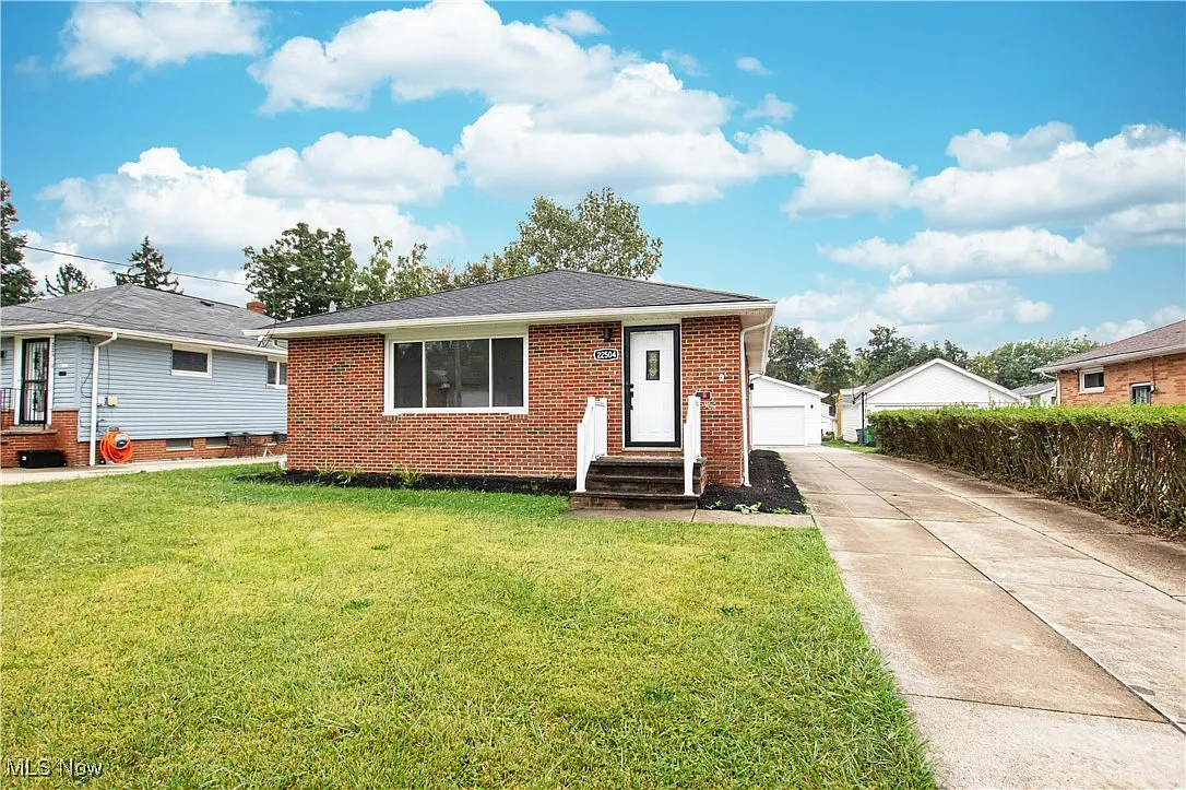 22504 Jennings St photo 1