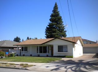 20882 Elenda Dr, Cupertino, CA 95014