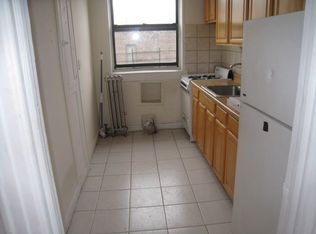 2311 35th St APT 1R, Astoria, NY 11105