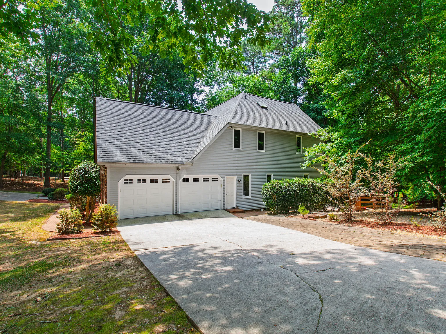 3 bed, 3.5 bath, 4034 sqft, $4,000 — Photo 4