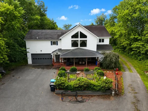 2600 North Derby Road, Derby, VT 05829