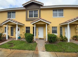 6739 Sienna Club Dr, Fort Lauderdale, FL 33319