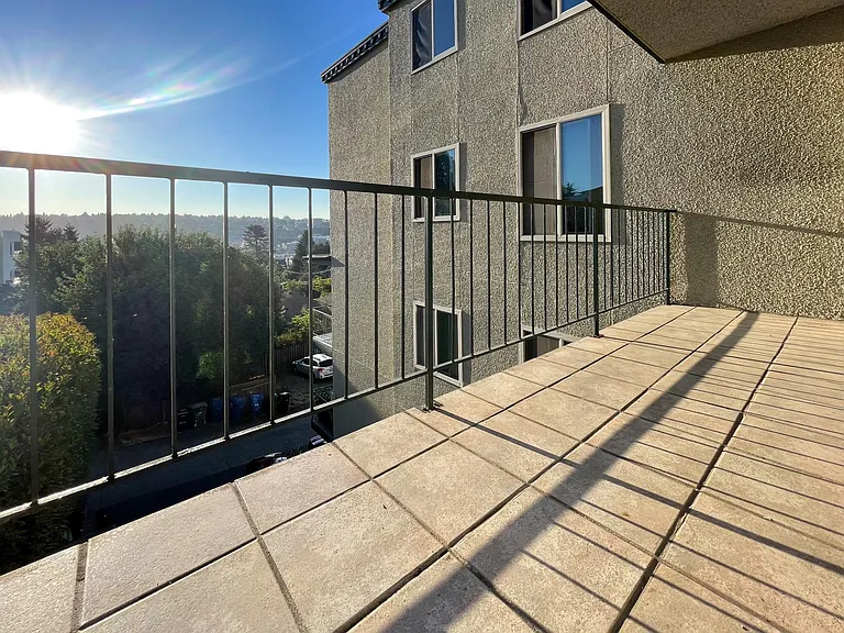 1234 Taylor Ave N #303 — Photo 5