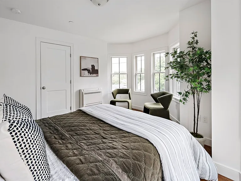 9 Cedar St #1 — Photo 14
