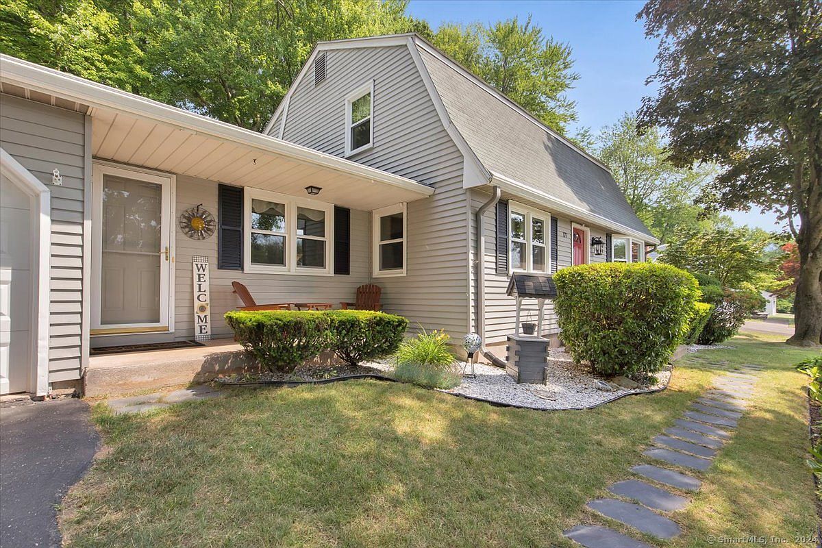 177 Hamilton Dr, Manchester, CT 06042 Zillow