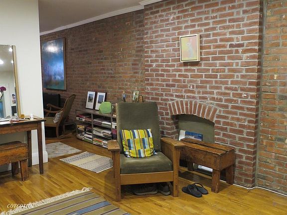 3rd image of 36 S Portland Ave
