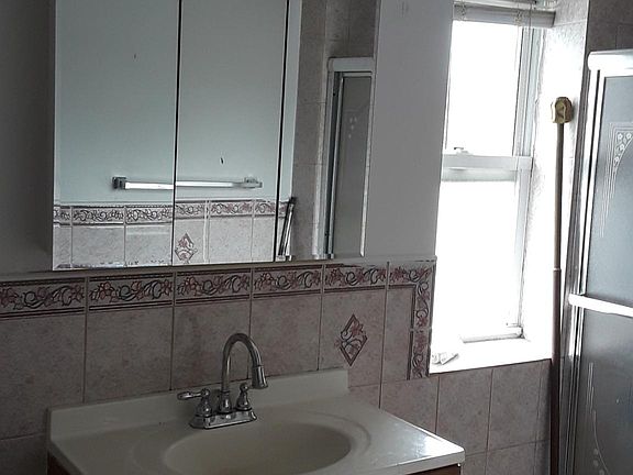 4th image of 17734 145th Ave Floor 2