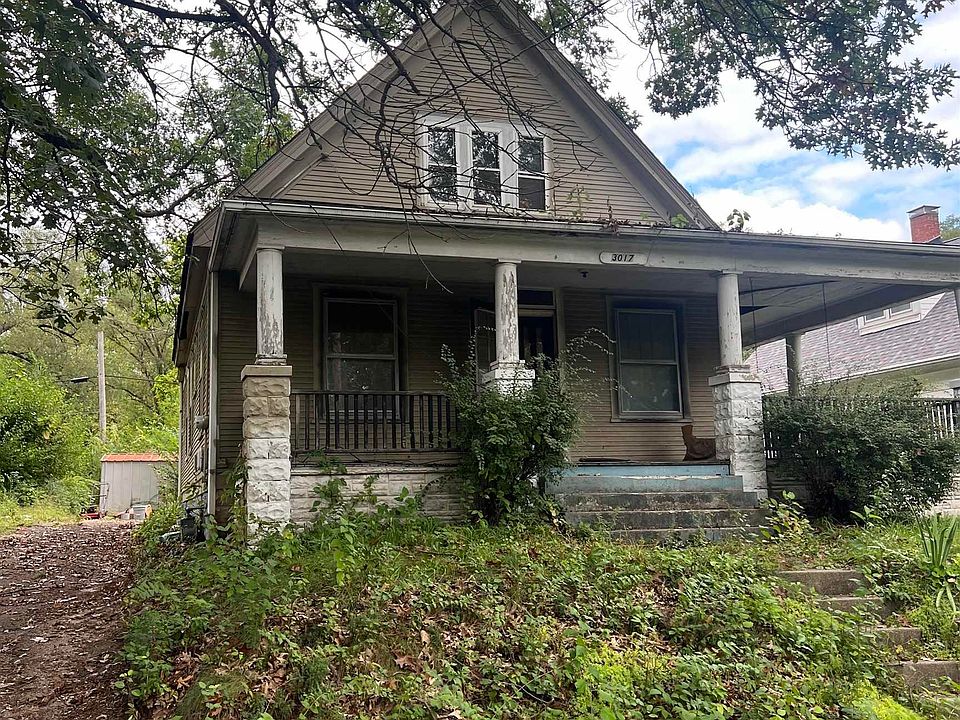 1st image of 3017 W Montana St