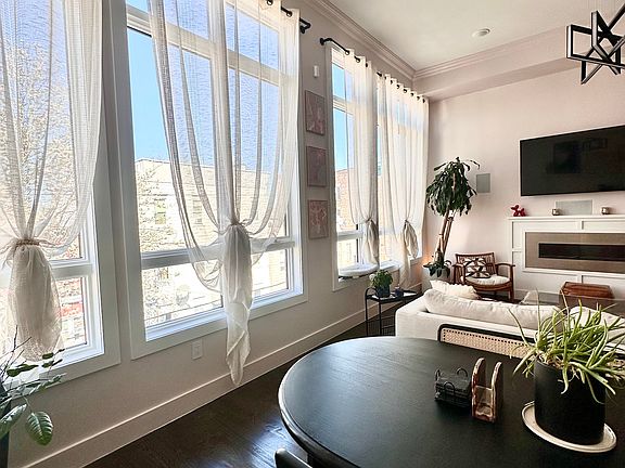3rd image of 179 Hopkins Ave Floor 2