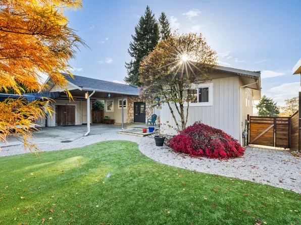 7725 Garrett Dr, Delta, BC V4C 4E7