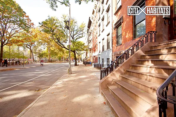 Rented by Citi Habitats | media 44