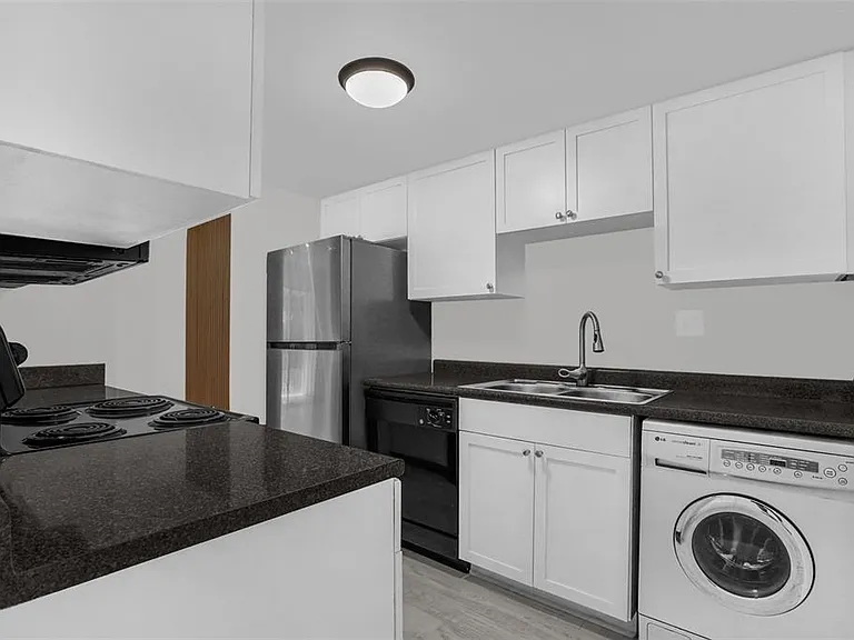 754 E Michigan St #174 — Photo 13