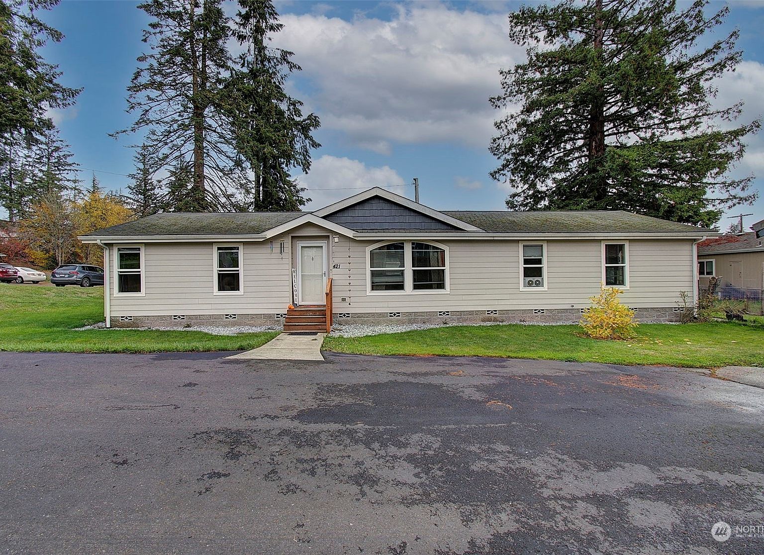 421 St Helens Street, Toledo, WA 98591 | Zillow
