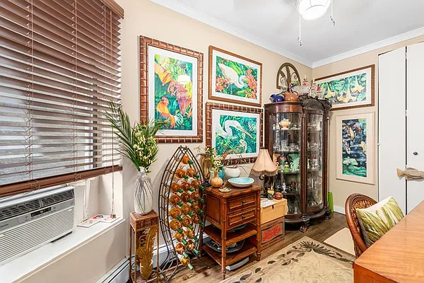 Sold by Douglas Elliman | media 24