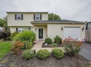 1375 Angela Dr, Phoenixville, PA 19460