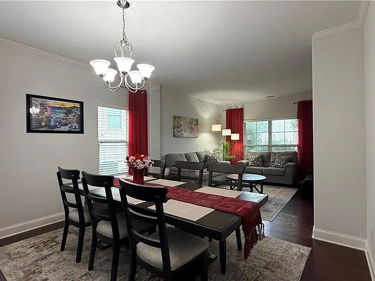 1810 Kingsbridge Ct — Photo 6
