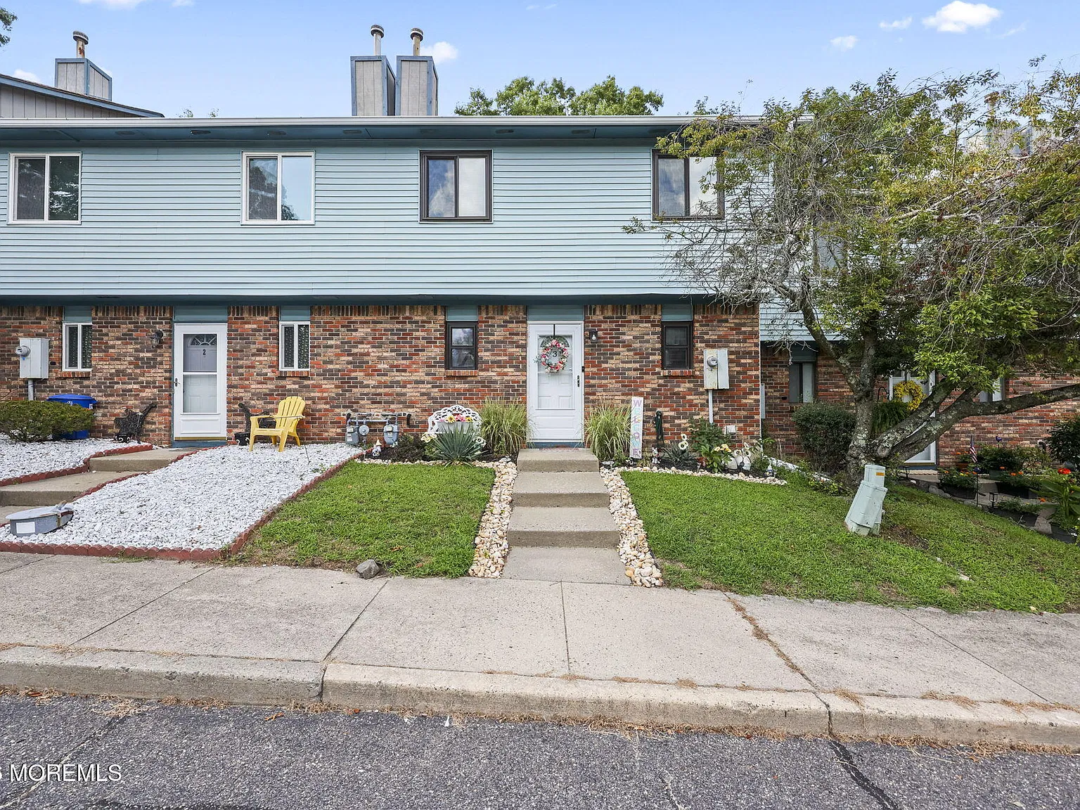 2 bed, 1.5 bath, 1276 sqft, $2,750 — Photo 3