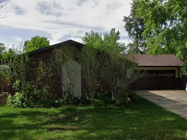 925 Bragg Pl, Longmont, CO 80501
