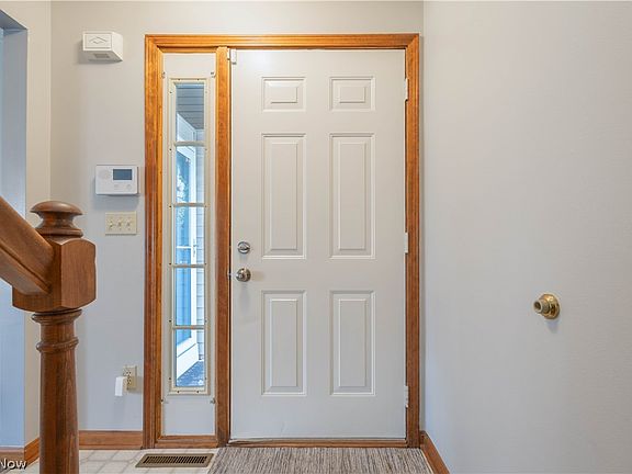 3rd image of 5727 Gateway Ln #1203