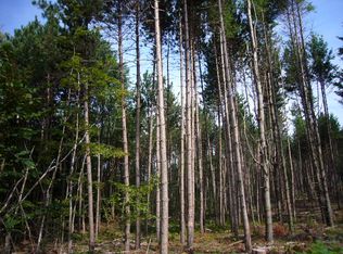 3 Peckham Rd, Lowville, NY 13367