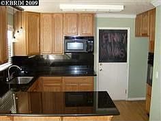 2nd image of 2842 Bonifacio St