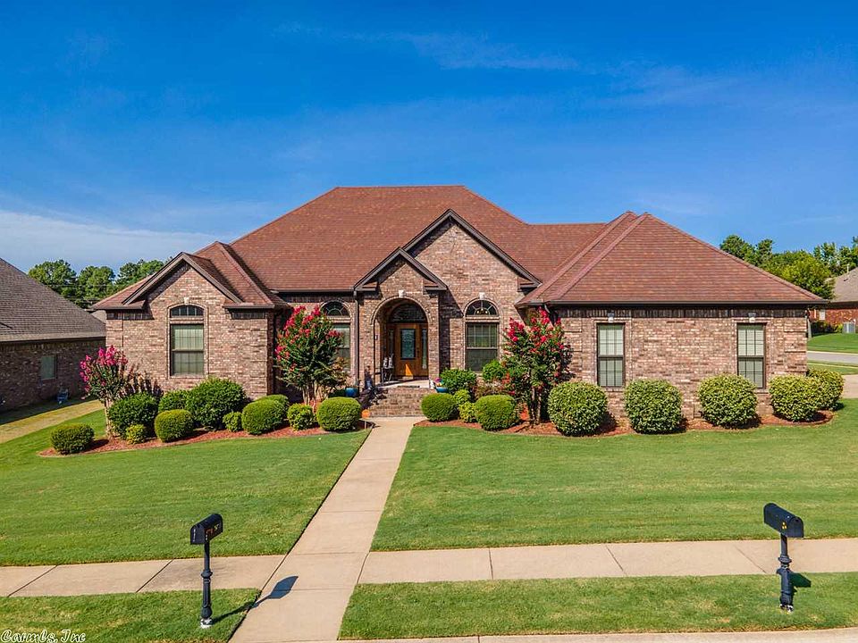 1st image of 3731 Sterling Oaks Dr