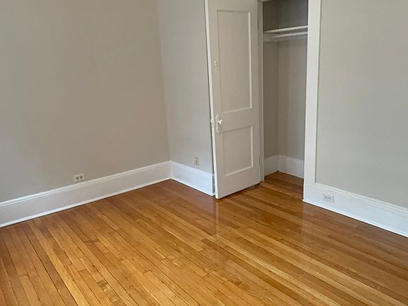 3rd image of 38 Hemenway St #39L