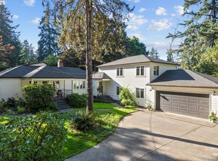 5225 Firwood Rd, Lake Oswego, OR 97035