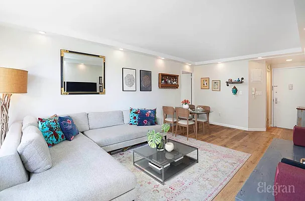 Sold by Elegran | media 3