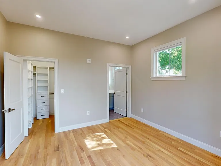 105 Hooker St #2 — Photo 21
