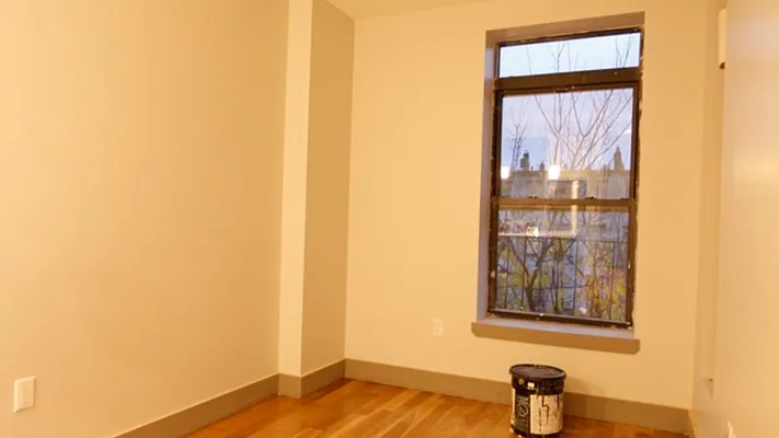 Rented by Nooklyn NYC LLC | media 28