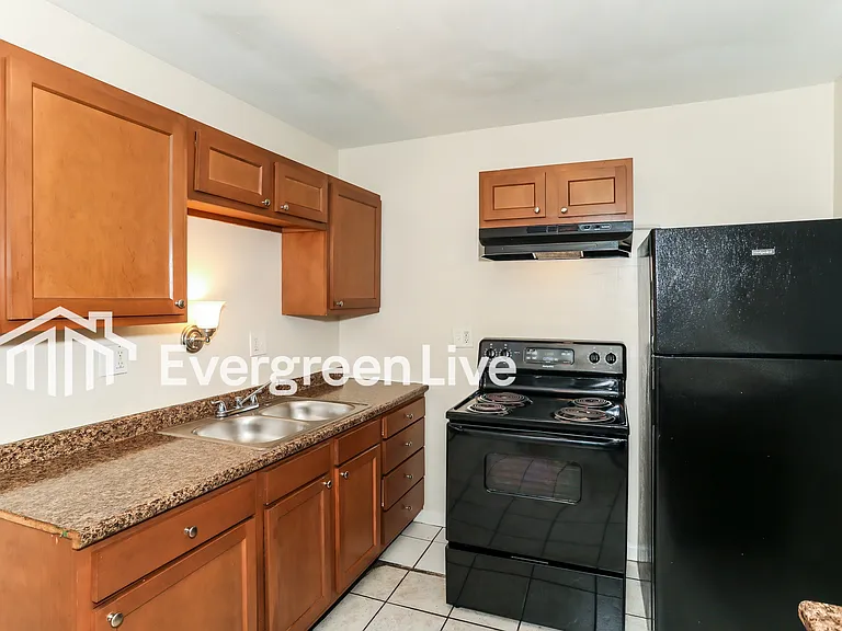 8540 Sunlight Dr — Photo 7