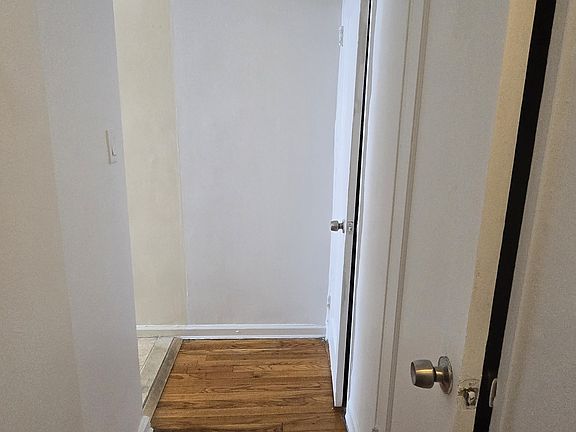 4th image of 6712 Yellowstone Blvd APT D16