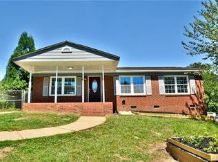 3006 Salem Dr, Gastonia, NC 28052