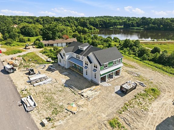 3rd image of 5 Webster Farm Way