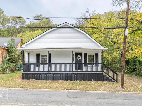 671 Park Ave, Lindale, GA 30147