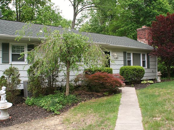 Walkway to front door