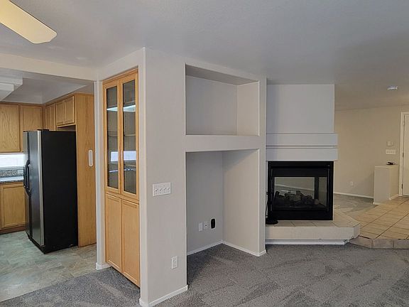 4th image of 10225 Climbing Lily St