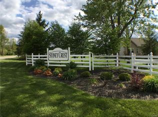 141 Shoemaker Ln, Union, OH 45377