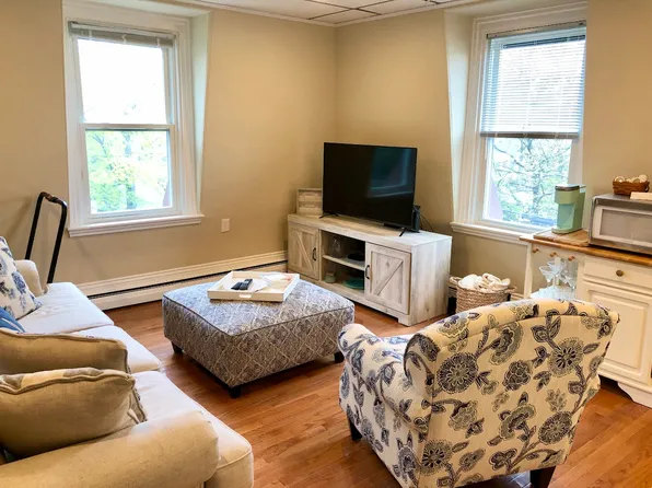 (undisclosed Address), Somerville, MA 02145