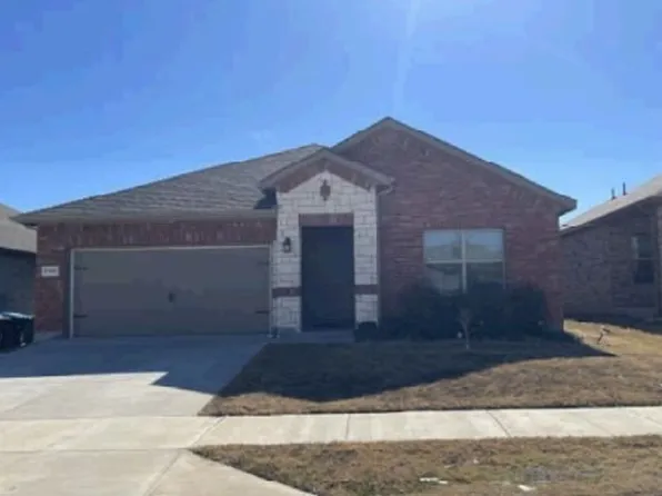 9705 Olanta Trl, Fort Worth, TX 76108