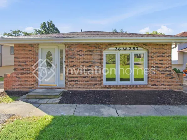 26W257 Harrison Ave, Winfield, IL 60190