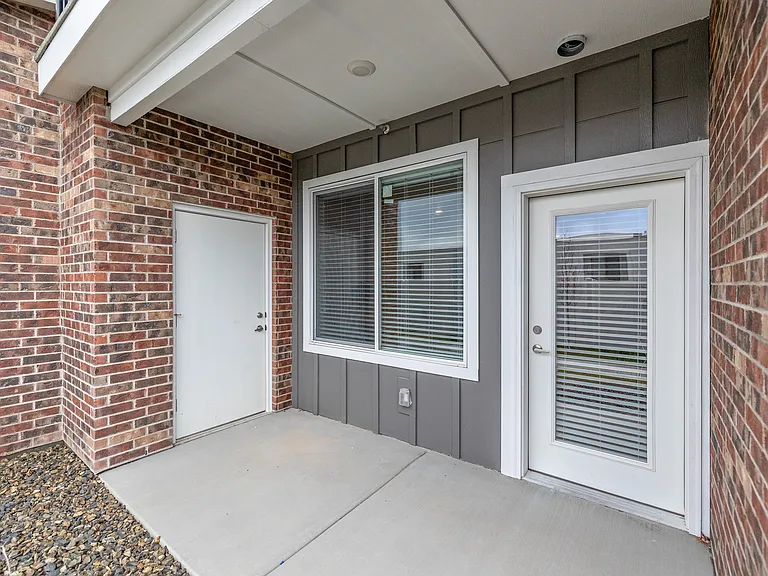 1135 Latitude Cir — Photo 29