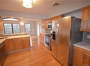 19 Button Rd, Shelton, CT 06484