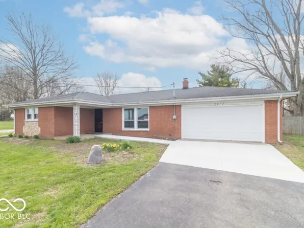 3215 E Brown Rd, New Castle, IN 47362