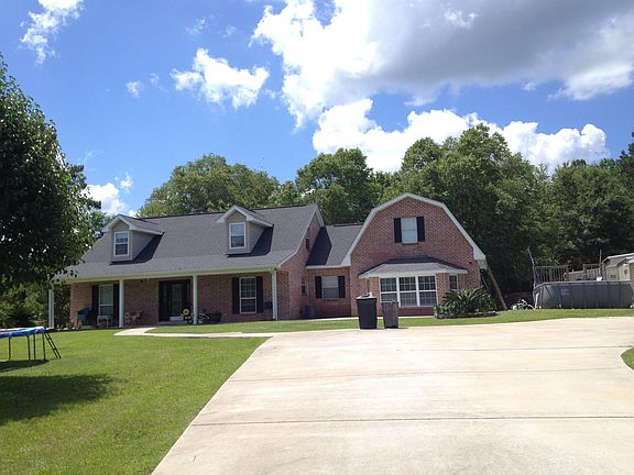 2nd image of 221 Lakeside Dr