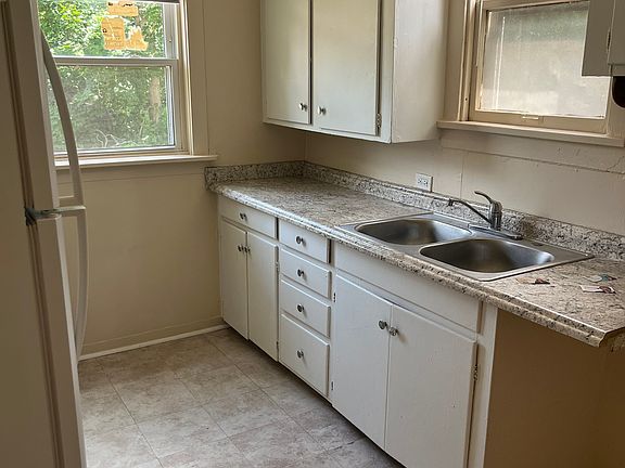 3rd image of 242 W High St #1